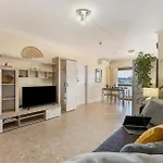 Becas House * 波尔蒂芒