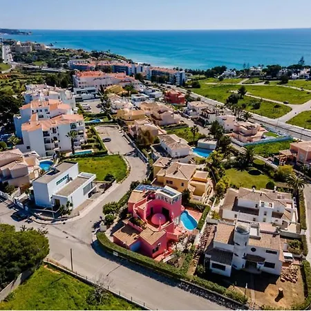 Becas House * بورتيماو