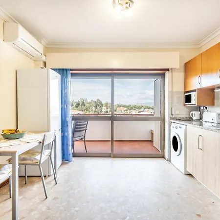 Becas House * بورتيماو